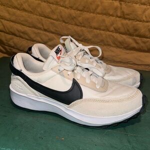 Nike Waffle Debut 🤍